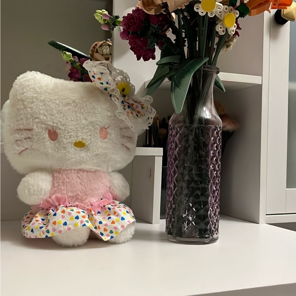 Hello Kitty White and Pink Faux Floral Accent